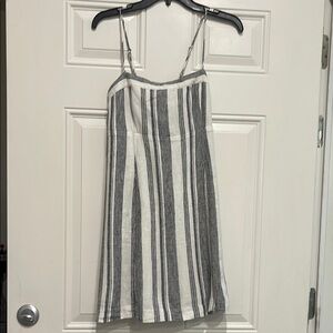 Ella Moss Linen bow back striped dress